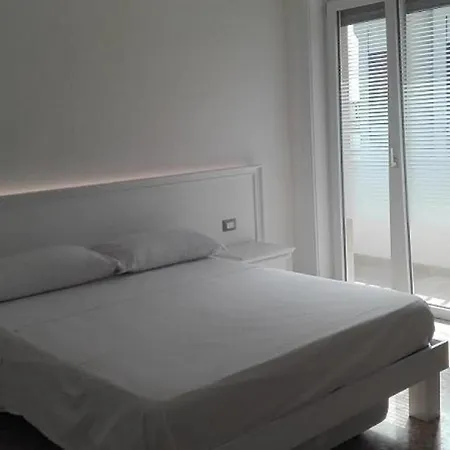 Le Terrazze Sul Mare Lido Bed & Breakfast *