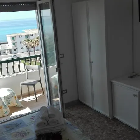 Le Terrazze Sul Mare Lido Nocleg ze śniadaniem