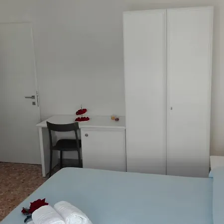 Le Terrazze Sul Mare Lido Panzió 3*